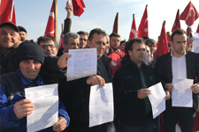 300 Belediye Personeli dilek�e verdi 