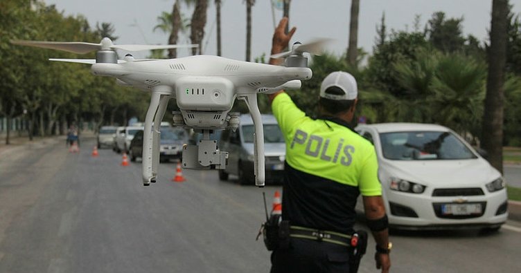 Teyze'den drone a g�ld�ren tepki: 