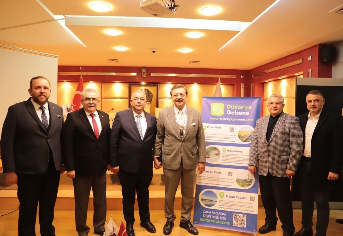TOBB Ba�kan� D�zce TSO yu Ziyaret Etti