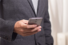 Sohbetlerinizin telefonunuzda reklam olarak g�r�nmesi m�mk�n m�?