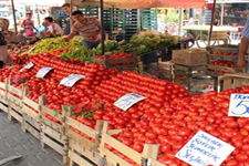 Pazaryerini Soydular Yetmedi Ampulleri De G�t�rd�ler 