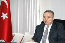 Vali Fidan'a Ulusal Bas�nda �vg� Ya�d�
