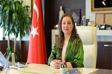 Rekt�r �akar Bilim Sanayi Ve Teknoloji Bakan� Dr Faruk �zl� y� Tebrik Etti