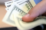 Dolar, Merkez karar� �ncesi rekor k�rd�

