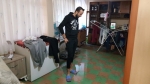 Su borusu patlad�, ev ve i� yerleri sular alt�nda kald�!