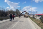 Direkleri Devrildi Karayolu Trafi�e Kapand�