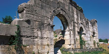 Antik Tiyatro (K�rk Basamaklar)